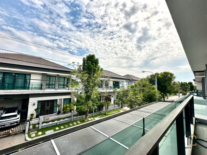 The City Pattanakarn, Bangkok, On Nut Road, Prawet, Prawet, Bangkok, 4 Bedrooms, 262 sqm, Single Detached House For Rent, by Metas M, 500209715 - DDproperty.com