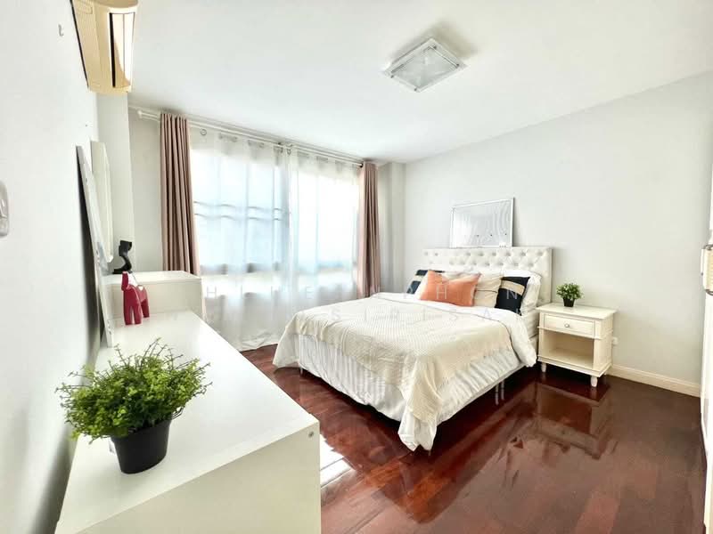 49 Plus, Bangkok, Soi Sukhumvit 49, Khlong Tan Nua, Watthana, Bangkok, 1 Bedroom, 51 sqm, Condo For Rent, by Khlueanphon Nukulsirisak, 500209722 - DDproperty.com