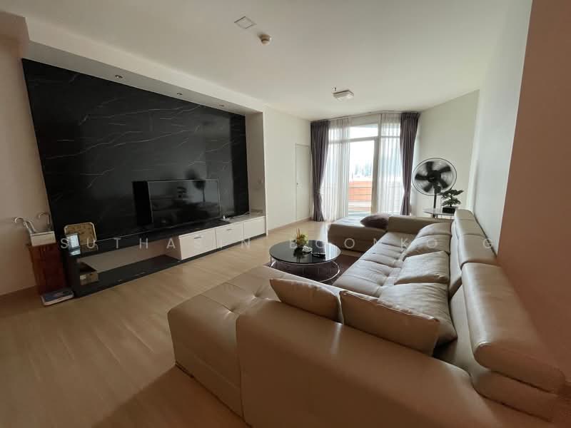 Baan Sathorn Chao Phraya, Bangkok, 931 Charoen Nakhon 15 A Alley, Khlong Ton Sai, Khlong San, Bangkok, 2 Bedrooms, 140 sqm, Condo For Sale, by Suthasin Boonkong, 500209749 - DDproperty.com