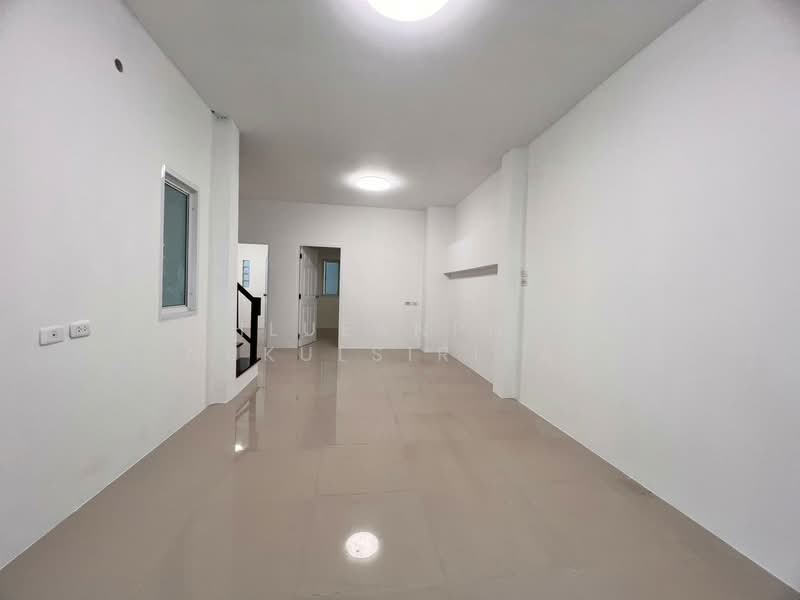 บ้านมณฑล 8 (Baan Monthon 8), กรุงเทพ, Along the Thawi Watthana canal Lak Song, หลักสอง, บางแค, กรุงเทพ, 90 ตร.ม., ทาวน์เฮ้าส์ ขาย, โดย Khlueanphon Nukulsirisak, 500209754 - DDproperty.com