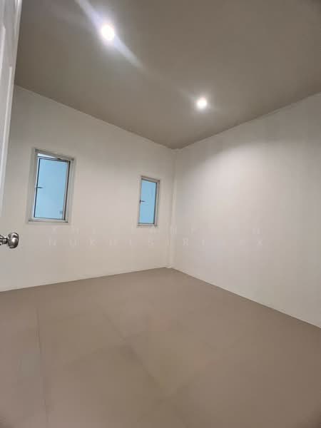 บ้านมณฑล 8 (Baan Monthon 8), กรุงเทพ, Along the Thawi Watthana canal Lak Song, หลักสอง, บางแค, กรุงเทพ, 90 ตร.ม., ทาวน์เฮ้าส์ ขาย, โดย Khlueanphon Nukulsirisak, 500209754 - DDproperty.com