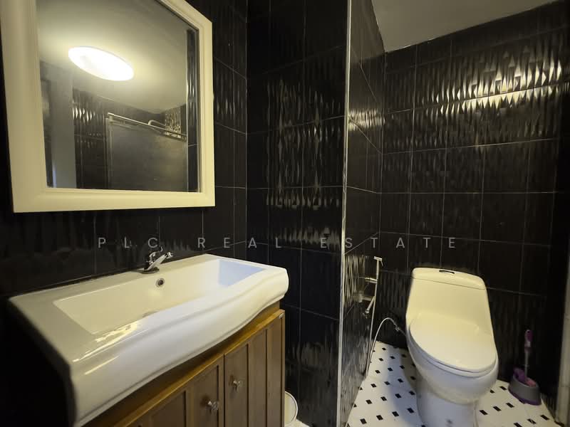 Jomtien Beach Condo : จอมเทียน บีช คอนโด, ชลบุรี, หนองปรือ, บางละมุง, ชลบุรี, 50 ตร.ม., คอนโด ขาย, โดย PLC real estate, 500209757 - DDproperty.com