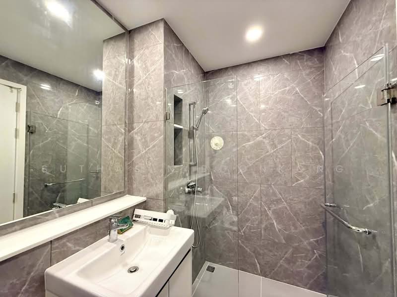 Mazarine Ratchayothin, Bangkok, Soi Phahonyothin 30, Phahonyothin Road, Chan Kasem, Chatuchak, Bangkok, 1 Bedroom, 48 sqm, Condo For Sale, by Suthasin Boonkong, 500209788 - DDproperty.com
