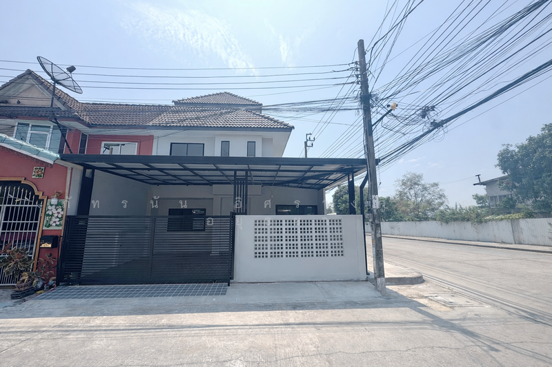 Muang Supthanee, Bangkok, Soi Leab Klong Song 25, Bang Chun, Khlong Sam Wa, Bangkok, 3 Bedrooms, 128 sqm, Townhouse For Sale, by ภัทรนัน อิศรางกูร ณ อยุธยา, 500209800 - DDproperty.com