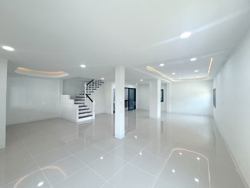 Muang Supthanee, Bangkok, Soi Leab Klong Song 25, Bang Chun, Khlong Sam Wa, Bangkok, 3 Bedrooms, 128 sqm, Townhouse For Sale, by ภัทรนัน อิศรางกูร ณ อยุธยา, 500209800 - DDproperty.com