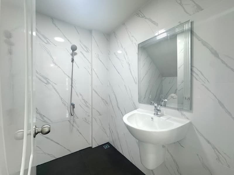 Muang Supthanee, Bangkok, Soi Leab Klong Song 25, Bang Chun, Khlong Sam Wa, Bangkok, 3 Bedrooms, 128 sqm, Townhouse For Sale, by ภัทรนัน อิศรางกูร ณ อยุธยา, 500209800 - DDproperty.com