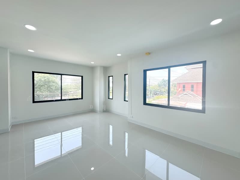 Muang Supthanee, Bangkok, Soi Leab Klong Song 25, Bang Chun, Khlong Sam Wa, Bangkok, 3 Bedrooms, 128 sqm, Townhouse For Sale, by ภัทรนัน อิศรางกูร ณ อยุธยา, 500209800 - DDproperty.com