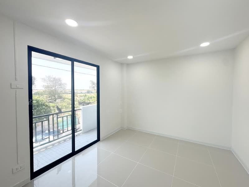Muang Supthanee, Bangkok, Soi Leab Klong Song 25, Bang Chun, Khlong Sam Wa, Bangkok, 3 Bedrooms, 128 sqm, Townhouse For Sale, by ภัทรนัน อิศรางกูร ณ อยุธยา, 500209800 - DDproperty.com
