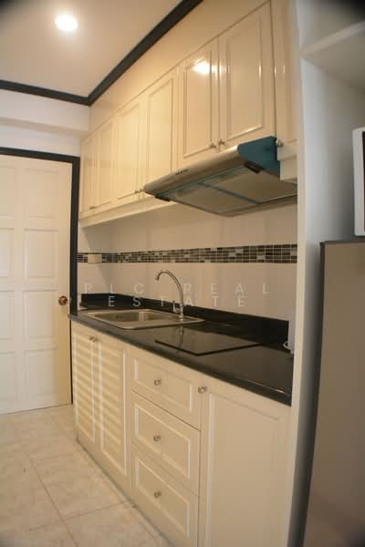 Jomtien Beach Condo, Chon Buri (Pattaya), Nong Pru, Bang Lamung (Pattaya), Chon Buri (Pattaya), 1 Bedroom, 50 sqm, Condo For Sale, by PLC real estate, 500209823 - DDproperty.com