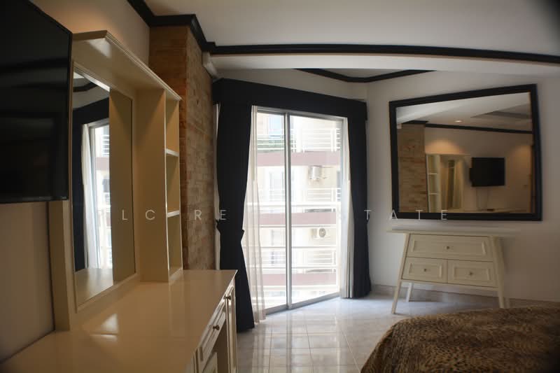 Jomtien Beach Condo : จอมเทียน บีช คอนโด, ชลบุรี, หนองปรือ, บางละมุง, ชลบุรี, 50 ตร.ม., คอนโด ขาย, โดย PLC real estate, 500209823 - DDproperty.com