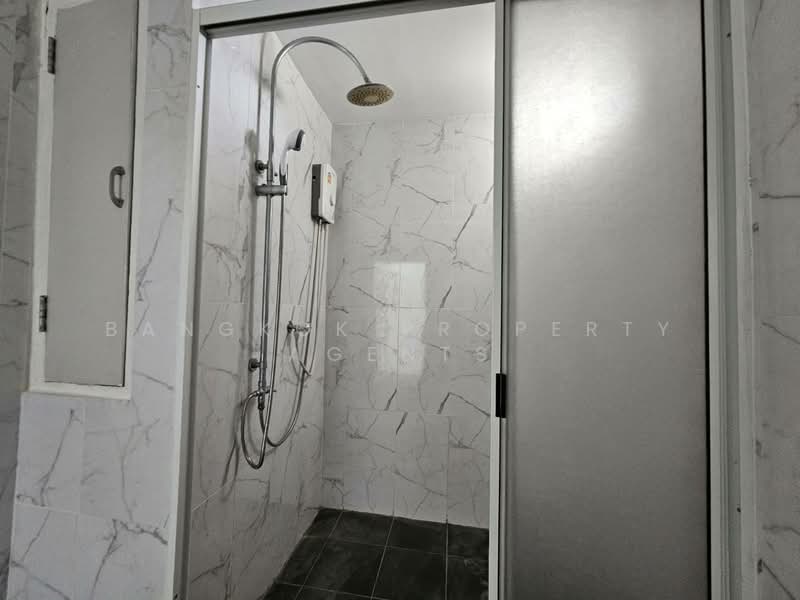 ดี.เอส. ทาวเวอร์ 1 สุขุมวิท 33, กรุงเทพ, ซอยพร้อมจิตร, คลองตันเหนือ, วัฒนา, กรุงเทพ, 275 ตร.ม., คอนโด ให้เช่า, โดย BANGKOK PROPERTY AGENTS, 500209883 - DDproperty.com