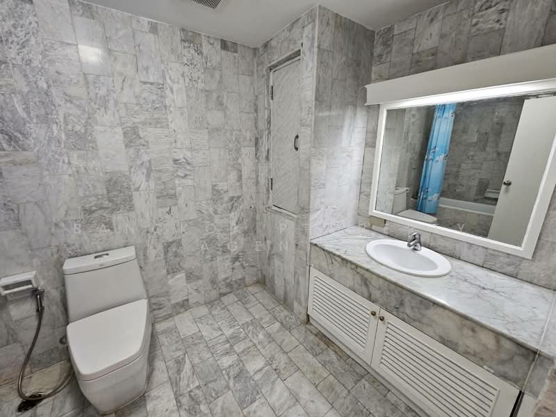 D.S. Tower 1 Sukhumvit 33, Bangkok, Soi Phrom Chit, Khlong Tan Nua, Watthana, Bangkok, 3 Bedrooms, 275 sqm, Condo For Rent, by BANGKOK PROPERTY AGENTS, 500209883 - DDproperty.com