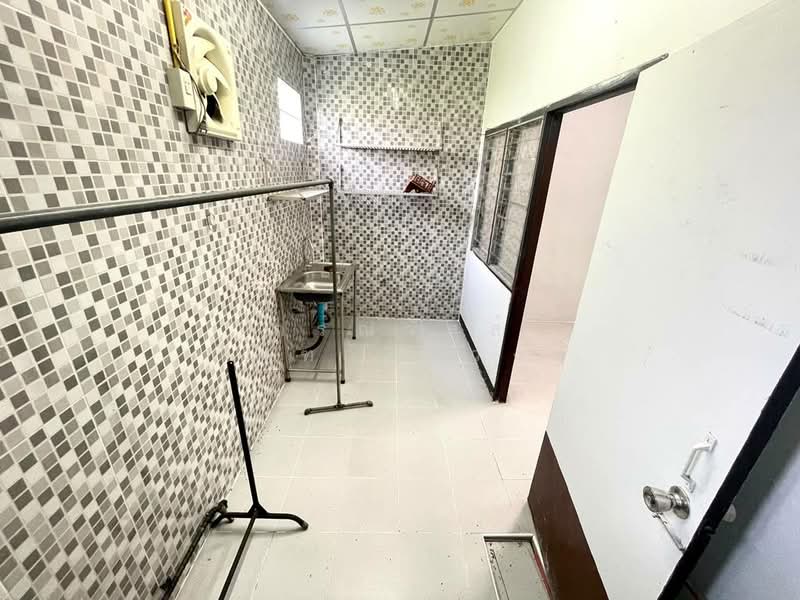 ขาย ทาวน์เฮ้าส์ หมู่บ้าน ซอย เพชรเกษม 92/3, กรุงเทพ, บางแคเหนือ, บางแค, กรุงเทพ, 80 ตร.ม., ทาวน์เฮ้าส์ ขาย, โดย กรณวัสส์ กัณฑวัสส์วงส์, 500209886 - DDproperty.com