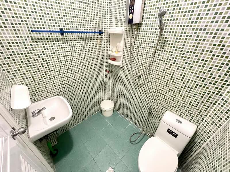 ขาย ทาวน์เฮ้าส์ หมู่บ้าน ซอย เพชรเกษม 92/3, Bangkok, Bang Kae Nua, Bang Khae, Bangkok, 2 Bedrooms, 80 sqm, Townhouse For Sale, by กรณวัสส์ กัณฑวัสส์วงส์, 500209886 - DDproperty.com