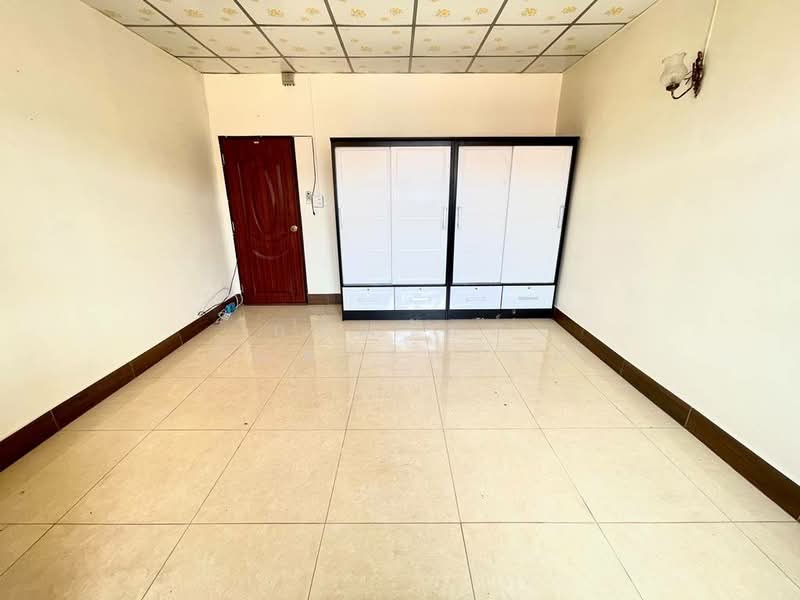 ขาย ทาวน์เฮ้าส์ หมู่บ้าน ซอย เพชรเกษม 92/3, Bangkok, Bang Kae Nua, Bang Khae, Bangkok, 2 Bedrooms, 80 sqm, Townhouse For Sale, by กรณวัสส์ กัณฑวัสส์วงส์, 500209886 - DDproperty.com