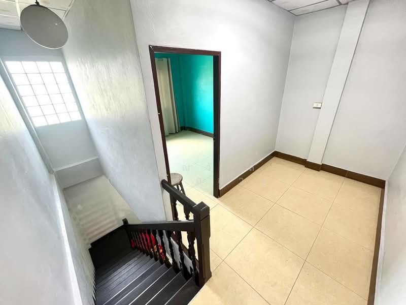 ขาย ทาวน์เฮ้าส์ หมู่บ้าน ซอย เพชรเกษม 92/3, Bangkok, Bang Kae Nua, Bang Khae, Bangkok, 2 Bedrooms, 80 sqm, Townhouse For Sale, by กรณวัสส์ กัณฑวัสส์วงส์, 500209886 - DDproperty.com