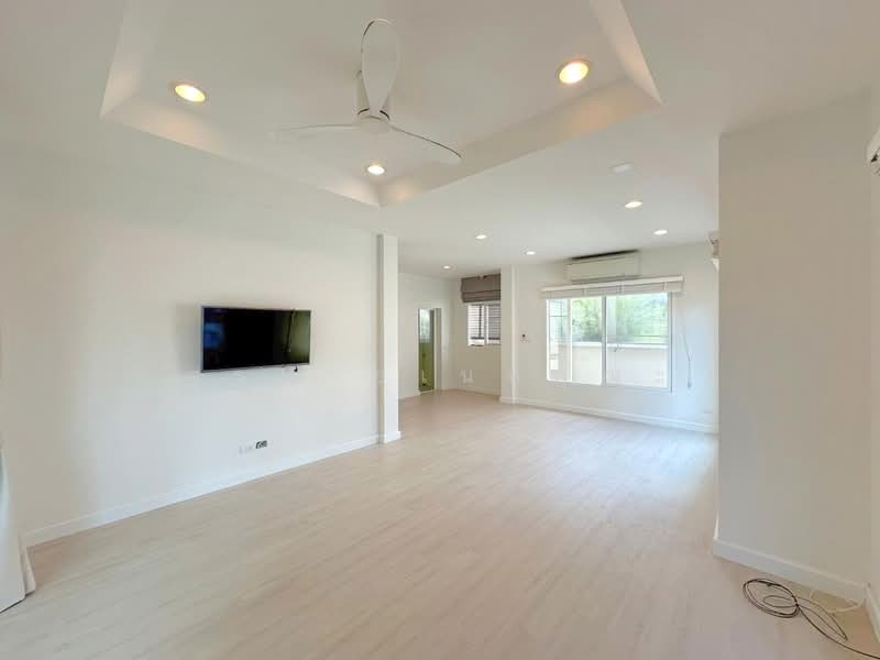 For Rent - The Centro Rattanathibet, Nonthaburi