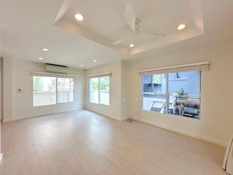 ให้เช่า - The Centro Rattanathibet : เดอะ เซนโทร รัตนาธิเบศร์, นนทบุรี