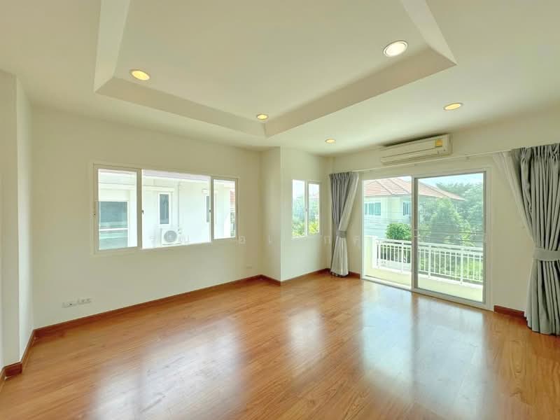 For Rent - The Centro Rattanathibet, Nonthaburi