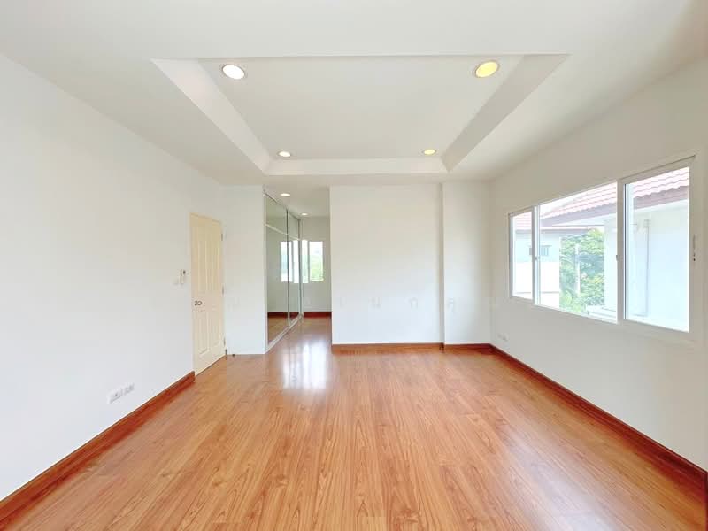 For Rent - The Centro Rattanathibet, Nonthaburi