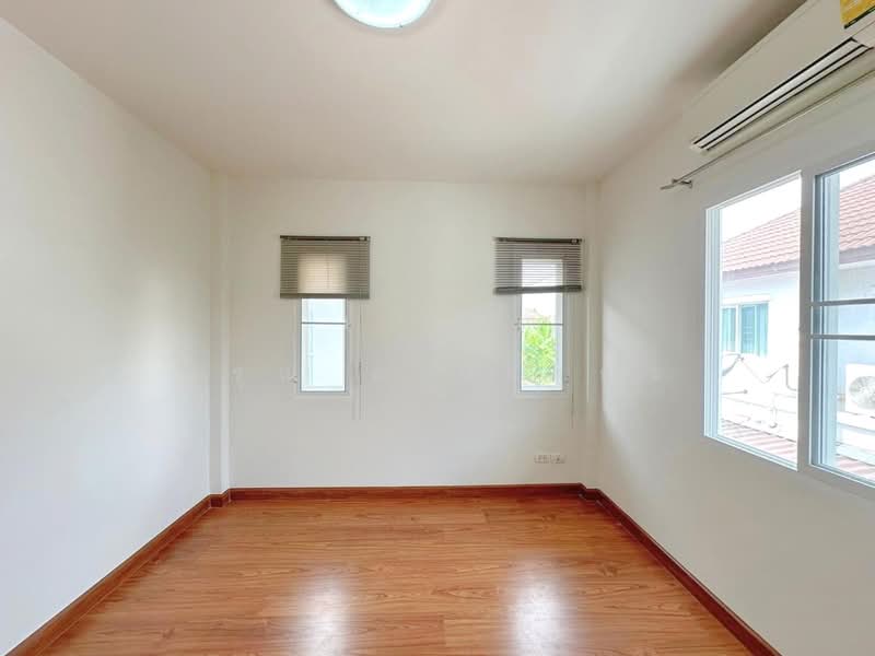 For Rent - The Centro Rattanathibet, Nonthaburi