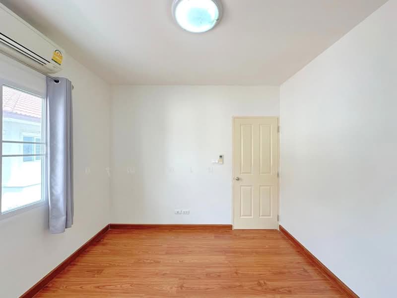 For Rent - The Centro Rattanathibet, Nonthaburi