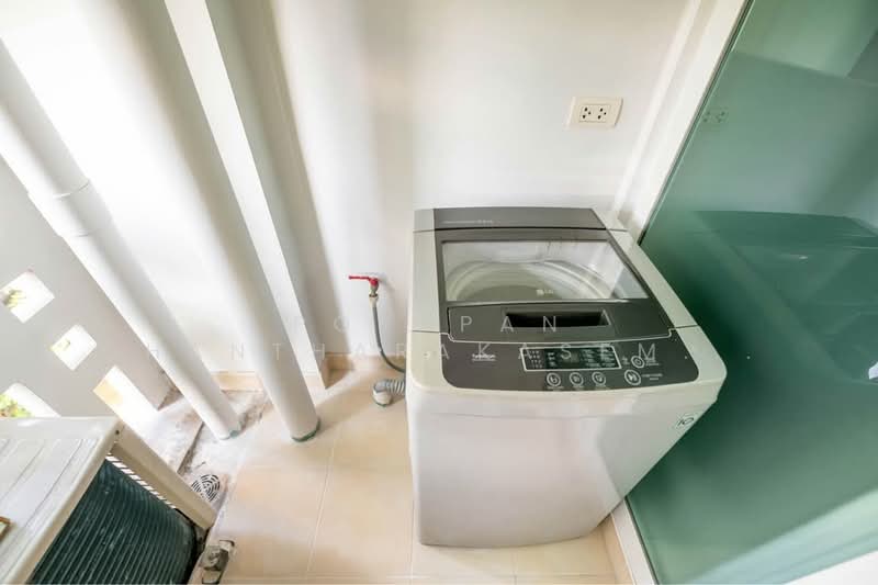 I-Biza Residence : ไอ-บิซา เรสซิเดนซ์, กรุงเทพ, 922 ถนนริมคลองสามเสน, บางกะปิ, ห้วยขวาง, กรุงเทพ, 33 ตร.ม., คอนโด ให้เช่า, โดย Pornpan Chantharakasemchai, 500209906 - DDproperty.com