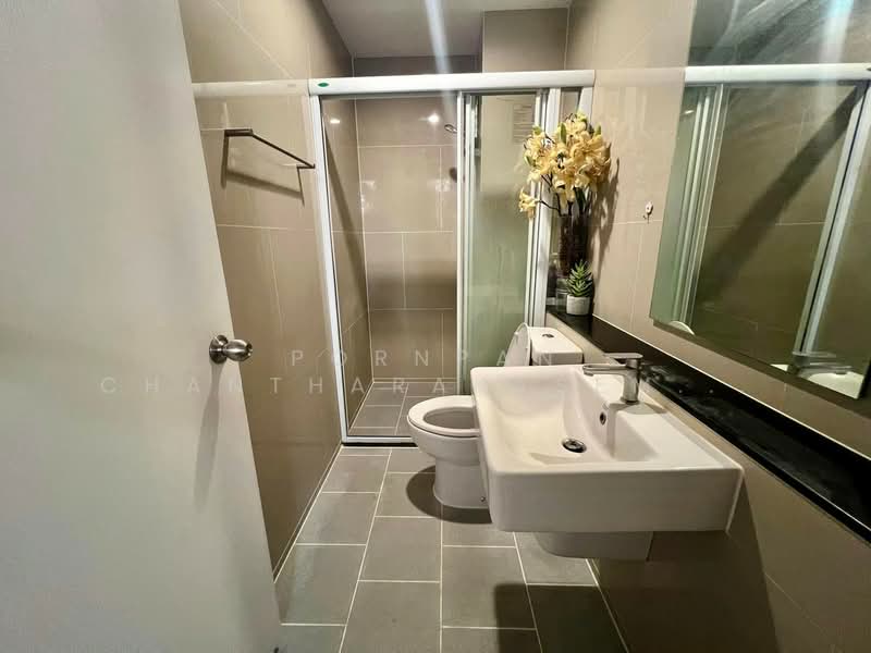 Aspire Sathorn-Ratchaphruek, Bangkok, Ratchaphruek Road, Pak Khlong Phasi Charoen, Phasi Charoen, Bangkok, 2 Bedrooms, 49 sqm, Condo For Rent, by Pornpan Chantharakasemchai, 500209909 - DDproperty.com