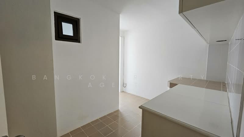 Fifty Fifth Tower, Bangkok, 84 Soi Sukhumvit 55, Sukhumvit Road, Khlong Tan Nua, Watthana, Bangkok, 3 Bedrooms, 275 sqm, Condo For Rent, by BANGKOK PROPERTY AGENTS, 500209910 - DDproperty.com