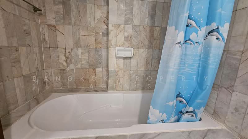 Fifty Fifth Tower, Bangkok, 84 Soi Sukhumvit 55, Sukhumvit Road, Khlong Tan Nua, Watthana, Bangkok, 3 Bedrooms, 165 sqm, Condo For Rent, by BANGKOK PROPERTY AGENTS, 500209935 - DDproperty.com