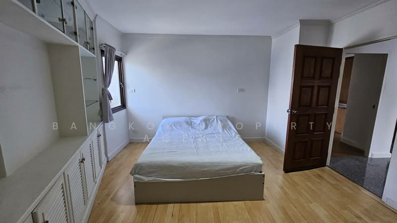 Fifty Fifth Tower, Bangkok, 84 Soi Sukhumvit 55, Sukhumvit Road, Khlong Tan Nua, Watthana, Bangkok, 3 Bedrooms, 165 sqm, Condo For Rent, by BANGKOK PROPERTY AGENTS, 500209935 - DDproperty.com