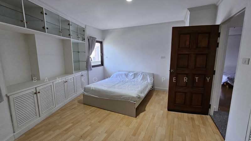 Fifty Fifth Tower, Bangkok, 84 Soi Sukhumvit 55, Sukhumvit Road, Khlong Tan Nua, Watthana, Bangkok, 3 Bedrooms, 165 sqm, Condo For Rent, by BANGKOK PROPERTY AGENTS, 500209935 - DDproperty.com