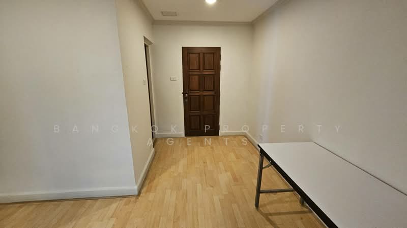 Fifty Fifth Tower, Bangkok, 84 Soi Sukhumvit 55, Sukhumvit Road, Khlong Tan Nua, Watthana, Bangkok, 3 Bedrooms, 165 sqm, Condo For Rent, by BANGKOK PROPERTY AGENTS, 500209935 - DDproperty.com