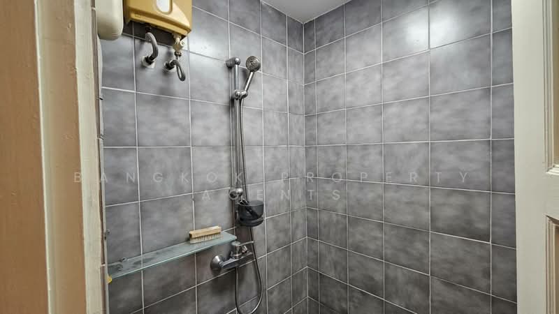 Fifty Fifth Tower, Bangkok, 84 Soi Sukhumvit 55, Sukhumvit Road, Khlong Tan Nua, Watthana, Bangkok, 3 Bedrooms, 165 sqm, Condo For Rent, by BANGKOK PROPERTY AGENTS, 500209935 - DDproperty.com