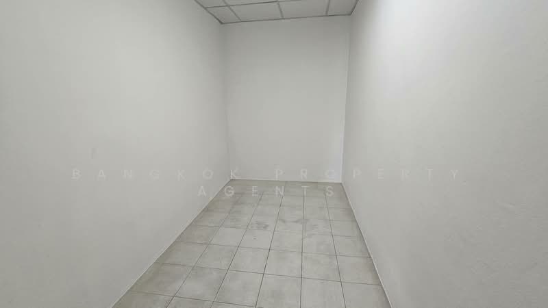 Fifty Fifth Tower : ฟิฟตี้ฟิฟท์ ทาวเวอร์, กรุงเทพ, 84 ซอยสุขุมวิท 55 ถนนสุขุมวิท, คลองตันเหนือ, วัฒนา, กรุงเทพ, 165 ตร.ม., คอนโด ให้เช่า, โดย BANGKOK PROPERTY AGENTS, 500209935 - DDproperty.com