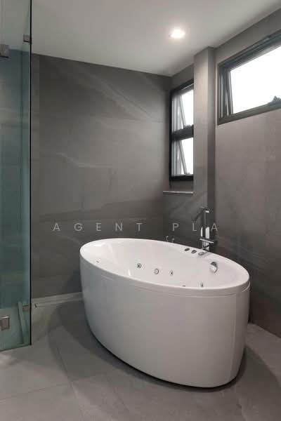 The Gentry Sukhumvit 101, Bangkok, Soi Sukhumvit 101, Sukhumvit Road, Bang Chak, Phra Khanong, Bangkok, 3 Bedrooms, 390 sqm, Single Detached House For Sale, by Agent Pla, 500209939 - DDproperty.com