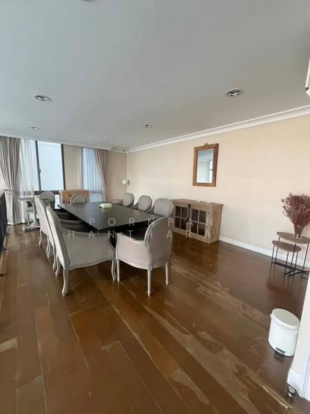 749 Residence, Bangkok, 56-1 Soi Sukhumvit 49/1, Khlong Tan Nua, Watthana, Bangkok, 4 Bedrooms, 680 sqm, Townhouse For Sale, by Pornpan Chantharakasemchai, 500209953 - DDproperty.com