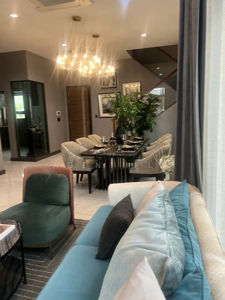 The Gentry Sukhumvit 101, Bangkok, Soi Sukhumvit 101, Sukhumvit Road, Bang Chak, Phra Khanong, Bangkok, 3 Bedrooms, 380 sqm, Single Detached House For Sale, by Agent Pla, 500209956 - DDproperty.com