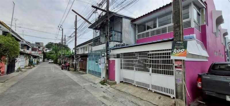 ทาวน์เฮ้าส์ 2 ชั้น 23 ตร.ว. หมู่บ้านเมือง เพชรวิลล่า2 ซอยแก้วเงินทอง39, Bangkok, Khlong Chak Phra, Taling Chan, Bangkok, 3 Bedrooms, 120 sqm, Townhouse For Sale, by คุณ วรรณรัช บุญสวัสดิ์ (วิน), 500209975 - DDproperty.com