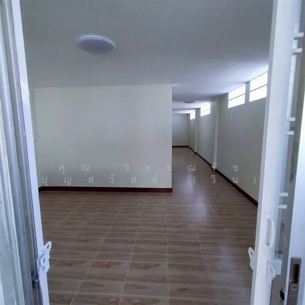 ทาวน์เฮ้าส์ 2 ชั้น 23 ตร.ว. หมู่บ้านเมือง เพชรวิลล่า2 ซอยแก้วเงินทอง39, กรุงเทพ, คลองชักพระ, ตลิ่งชัน, กรุงเทพ, 120 ตร.ม., ทาวน์เฮ้าส์ ขาย, โดย คุณ วรรณรัช บุญสวัสดิ์ (วิน), 500209975 - DDproperty.com