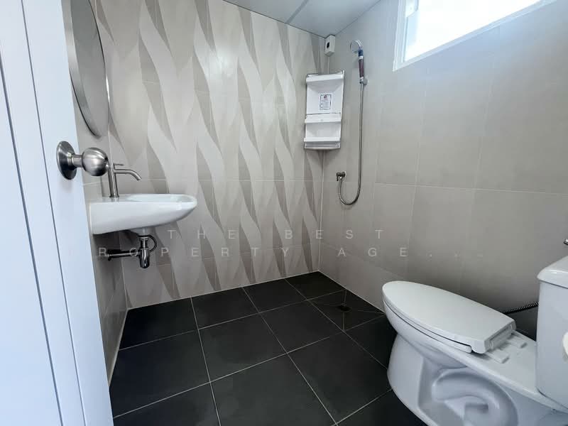 Baan Phrayapirom-Ratchada, Bangkok, Soi Ratchadaphisek 36, Chan Kasem, Chatuchak, Bangkok, 1 Bedroom, 32 sqm, Condo For Sale, by The Best Property Agent นาเดีย, 500209978 - DDproperty.com