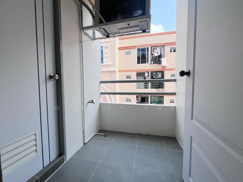 Baan Phrayapirom-Ratchada, Bangkok, Soi Ratchadaphisek 36, Chan Kasem, Chatuchak, Bangkok, 1 Bedroom, 32 sqm, Condo For Sale, by The Best Property Agent นาเดีย, 500209978 - DDproperty.com