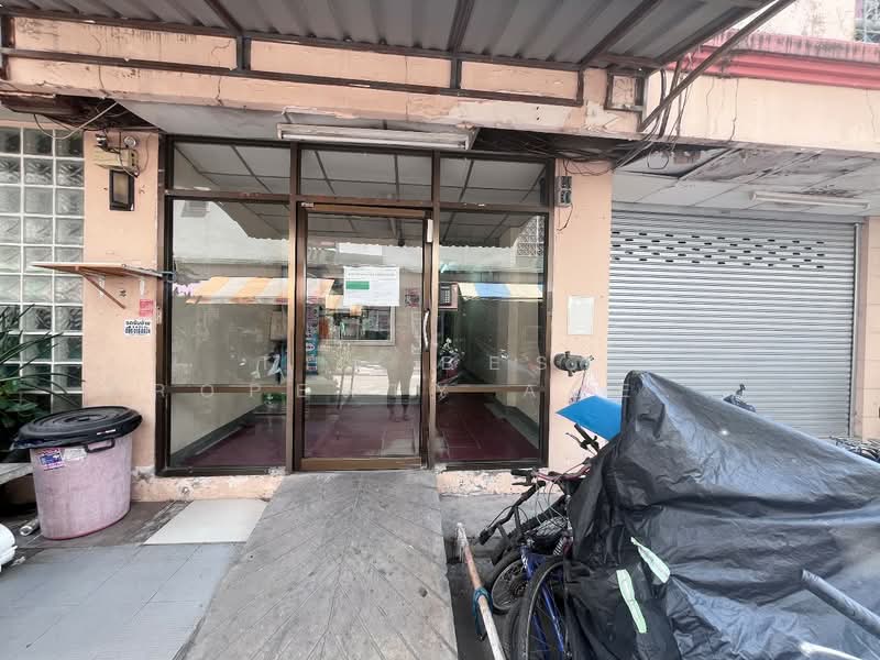 Baan Phrayapirom-Ratchada, Bangkok, Soi Ratchadaphisek 36, Chan Kasem, Chatuchak, Bangkok, 1 Bedroom, 32 sqm, Condo For Sale, by The Best Property Agent นาเดีย, 500209978 - DDproperty.com