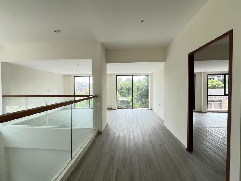 วัฒนา, กรุงเทพ, คลองตันเหนือ, วัฒนา, กรุงเทพ, 401 ตร.ม., บ้านเดี่ยว ขาย, โดย กอล์ฟ, 500209990 - บ้าน สุขุมวิท71 ปรีดีพนมย์42 ที่ดิน - DDproperty.com