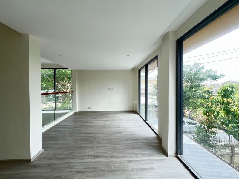 sukhumvit, Bangkok, Khlong Tan Nua, Watthana, Bangkok, 4 Bedrooms, 401 sqm, Single Detached House For Sale, by กอล์ฟ, 500209990 - บ้าน สุขุมวิท71 ปรีดีพนมย์42 ที่ดิน  - DDproperty.com