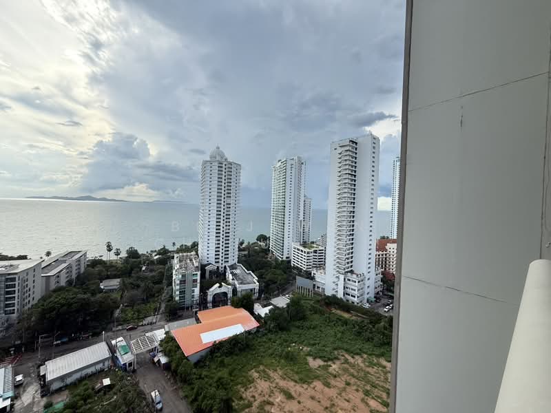 The Riviera Wongamat, Chon Buri (Pattaya), Na Kluea 16 Alley, Na Kloe, Bang Lamung (Pattaya), Chon Buri (Pattaya), 1 Bedroom, 35 sqm, Condo For Sale, by Benjawan Chukunhom, 500209996 - DDproperty.com