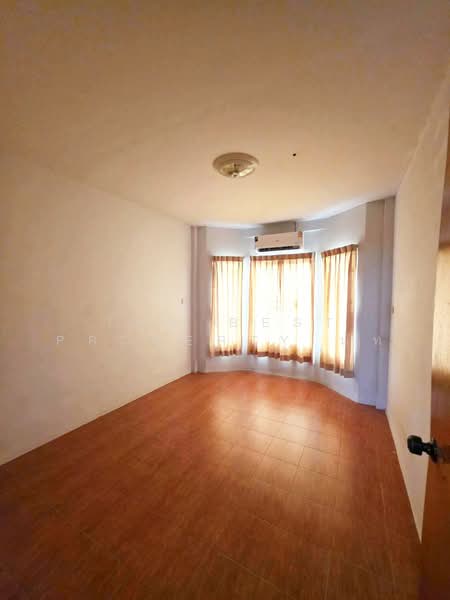 ทาวน์เฮ้าส์มะม่วงสองต้น นครศรีธรรมราช, Nakhon Si Thammarat, Mamuang Song Ton, Muang Nakhon Sri Thammarat, Nakhon Si Thammarat, 2 Bedrooms, 100 sqm, Townhouse For Sale, by The Best Property นัท, 500210006 - DDproperty.com