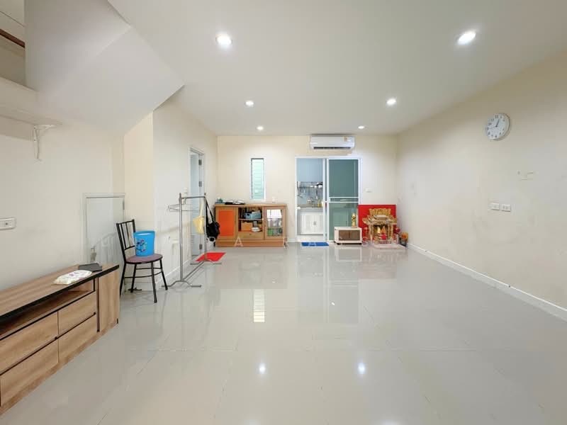 Villette Lite Rattanathibet : วิลเลต ไลท์ รัตนาธิเบศร์, นนทบุรี, บางเลน, บางใหญ่, นนทบุรี, 90 ตร.ม., ทาวน์เฮ้าส์ ขาย, โดย Punpapa Rassamee, 500210013 - DDproperty.com