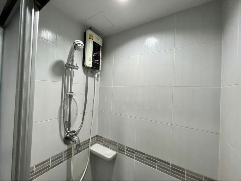 Lumpini Park Rama 9-Ratchada, Bangkok, 888 Chaturathit Road, Bang Kapi, Huai Khwang, Bangkok, 1 Bedroom, 27 sqm, Condo For Sale, by Veera Sawatrangsri, 500210016 - DDproperty.com