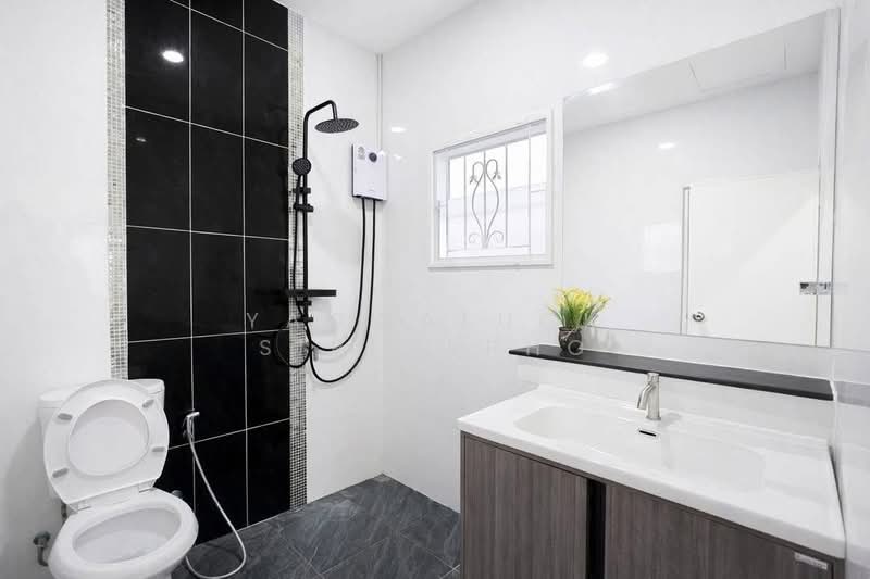 แลนซิโอนอฟ พัทยา, ชลบุรี, หนองปรือ, บางละมุง, ชลบุรี, 220 ตร.ม., บ้านเดี่ยว ขาย, โดย Yaowaluck Sirinapho, 500210037 - DDproperty.com